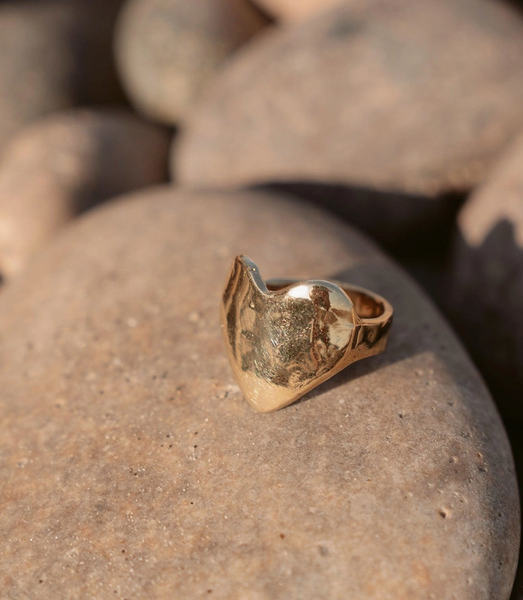 Eros Gold Heart Signet Ring